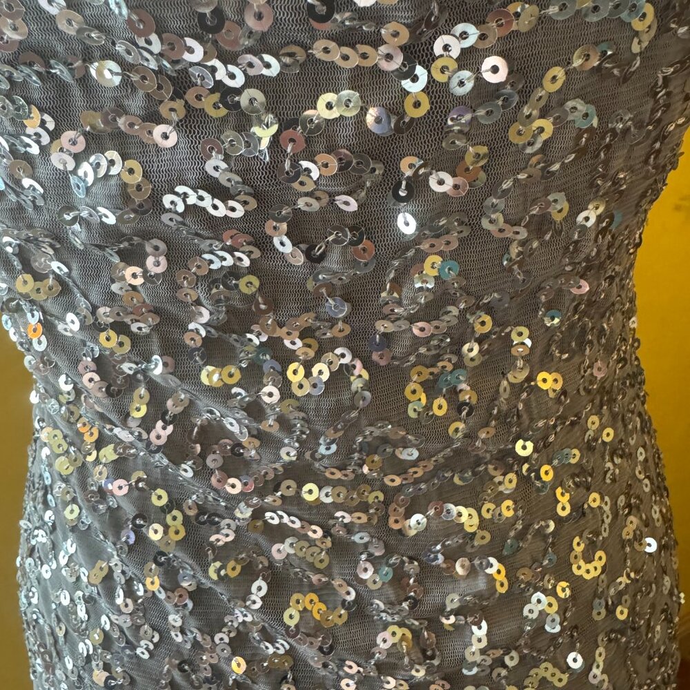 โจ Vintage! Y2k! NWT XXI Silver Sequin Tank Top โ Size M - Picture 9 of 12